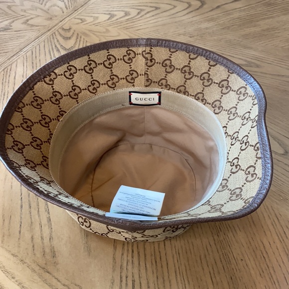 ❤️ Authentic Gucci Bucket Hat - Picture 10 of 10